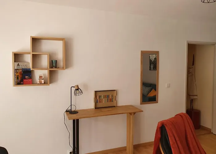 Lägenhet Les Petites Fontaines Au Coeur De La Doutre Angers